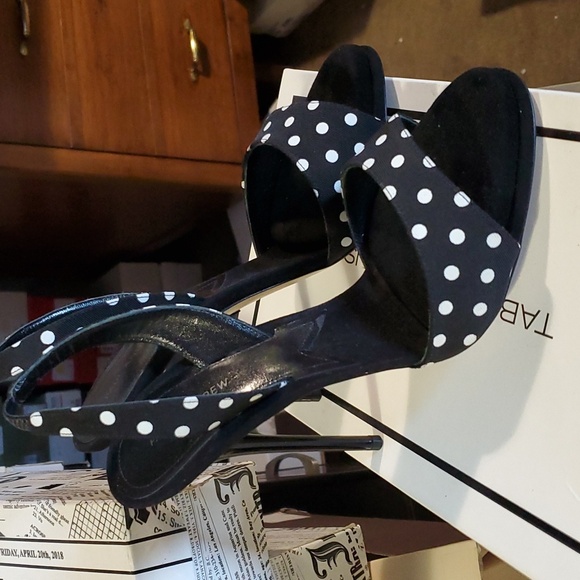 Sz 38.5 NIB $795 Paul Andrew polka dot stilettos
